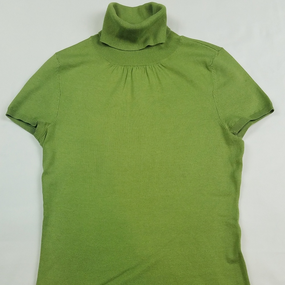 Ann Taylor Green Sleeveless Turtleneck